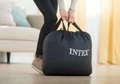 Intex Supreme Air Flow Luchtbed - Eenpersoons - Ingebouwde Elektrische Pomp -Buiten Kamperen Winkel 1320 1900 64488 inuse2 2020 300