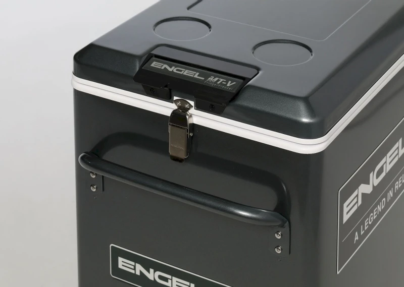 Engel MT35F-V compressor koelbox - 32 liter Engel MT35F-V Compressor Koelbox - 32 Liter -Buiten Kamperen Winkel 1900 2674 mt35f v detail2