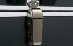 Engel MT35F-V Compressor Koelbox - 32 Liter 7 Engel MT35F-V Compressor Koelbox - 32 Liter -Buiten Kamperen Winkel 1900 3003 mt35f v detail3