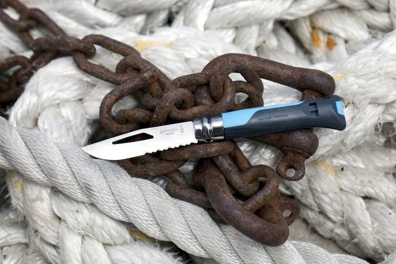 Opinel N°08 Outdoor zakmes - Blauw Opinel N°08 Outdoor Zakmes - Blauw -Buiten Kamperen Winkel 3123840015762 opinel outdoor 8 blauw sfeer1 resultaat