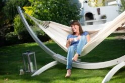 La Siesta Brisa XL Hangmat - Vanilla -Buiten Kamperen Winkel 800 1199 brh18 1 brisa vanilla weather resistant kingsize classic hammock image 05 1