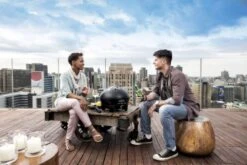 CADAC Citi Chef 40 Gasbarbecue - Groen -Buiten Kamperen Winkel 801 1200 citi chef 40 lifestyle klein