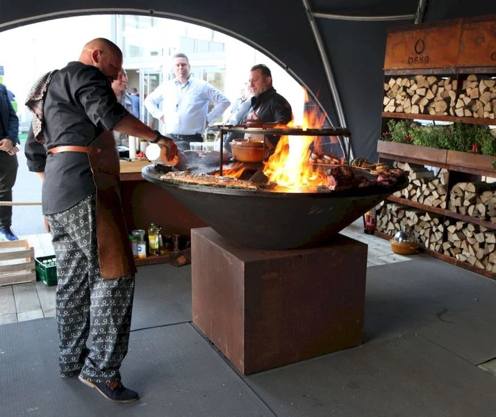 OFYR XL Grill Accessories Set Pro 6-delig OFYR XL Grill Accessories Set Pro 6-delig -Buiten Kamperen Winkel 900 1071 img 3090 copy 1