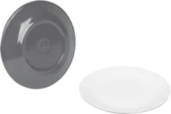 Bo-Camp Melamine Serviesset - 16-delig - Grijs 6 Bo-Camp Melamine Serviesset - 16-delig - Grijs -Buiten Kamperen Winkel 900 1271 6181274 02