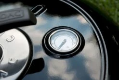 CADAC Carri Chef 50 Gasbarbecue - BBQ/Plancha -Buiten Kamperen Winkel 900 1350 8910 carri chef 50 thermometer