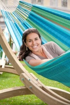 La Siesta Flora Kingsize 2 Persoons Hangmat - Curacao 5 La Siesta Flora Kingsize 2 Persoons Hangmat - Curacao -Buiten Kamperen Winkel 900 598 flh18 3 flora cura ao organic cotton kingsize classic hammock image 05