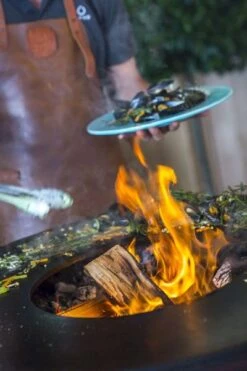 OFYR Classic Black 85 -Buiten Kamperen Winkel 900 600 ofyr locatie shoot2166