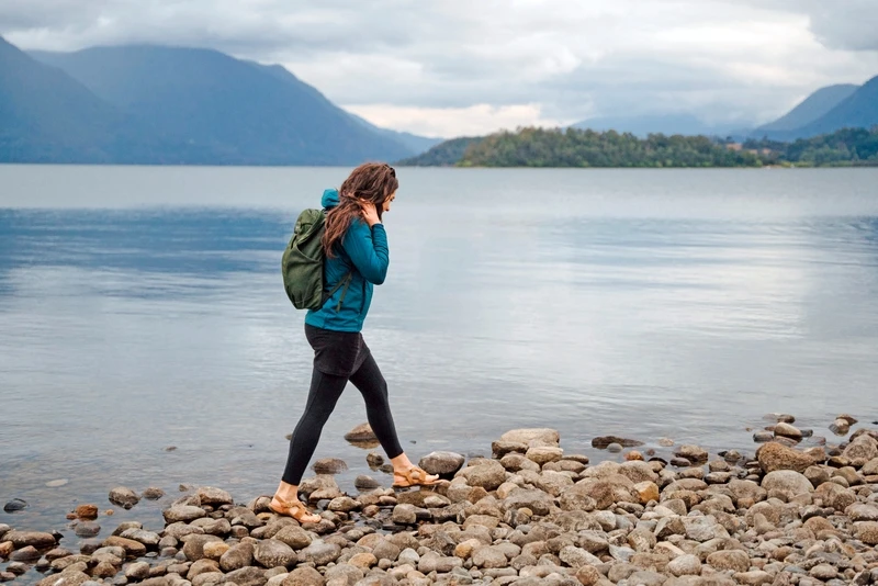 Osprey Farpoint/Fairview rugzak - 15 liter - Donkergroen Osprey Farpoint/Fairview Rugzak - 15 Liter - Donkergroen -Buiten Kamperen Winkel farpoint fairview 15l 2