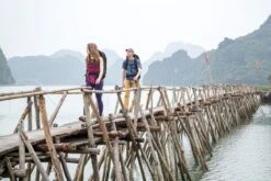 Osprey Farpoint Backpack - 70 Liter - Zwart 7 Osprey Farpoint Backpack - 70 Liter - Zwart -Buiten Kamperen Winkel osprey farpointfairview 1 1