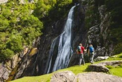 Osprey Hikelite Wandelrugzak - 32 Liter - Zwart -Buiten Kamperen Winkel osprey hikelite 2